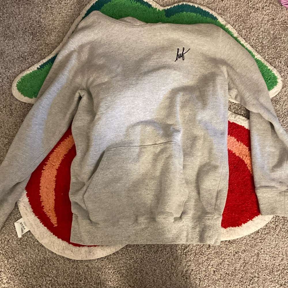 Grey huf sweater